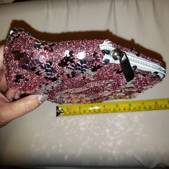 Sequin & Sparkle cosmetic case, Pink/Silver - Picture 7 of 14